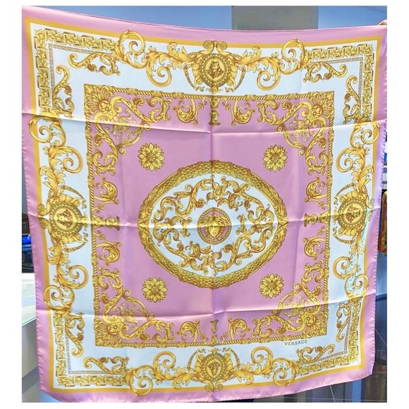 Authentic Versace Baby Pink & Gold Baroque Medusa Palazzo XL Scarf / Wrap - Picture 8 of 13